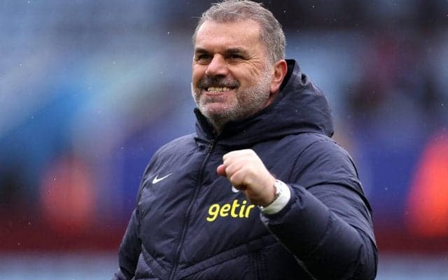 「今でも見てるのか」「リアルタイムは嬉しい」ポステコグルー監督のオフィスで流れていた試合が話題に！ 横浜FMのACLをリアルタイムでチェック「感謝しかない」