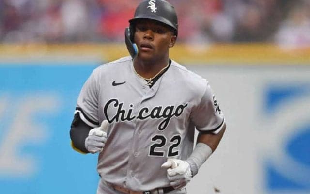 “亡命”の元鷹助っ人が直面した現実　指揮官評価も…告げられたマイナー降格