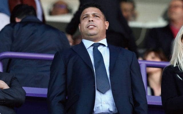 怪物ロナウドのプレミア優勝予想は？ 三つ巴の3クラブ全てを称えつつ「彼らは簡単ではないことさえ…」