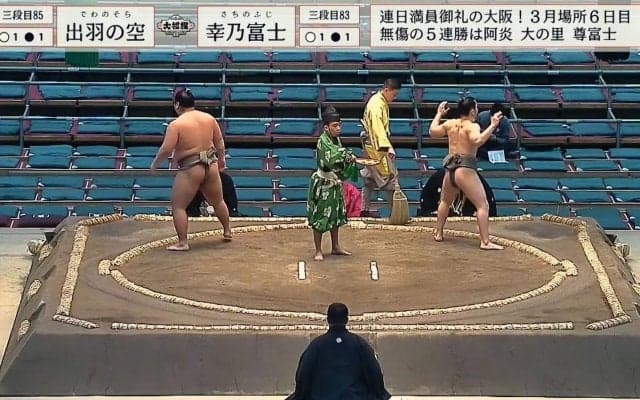 「かわいい」18歳イケメン力士の登場に視聴者歓喜 切れ長の目に爽やかなルックスは「俳優顔」との声も