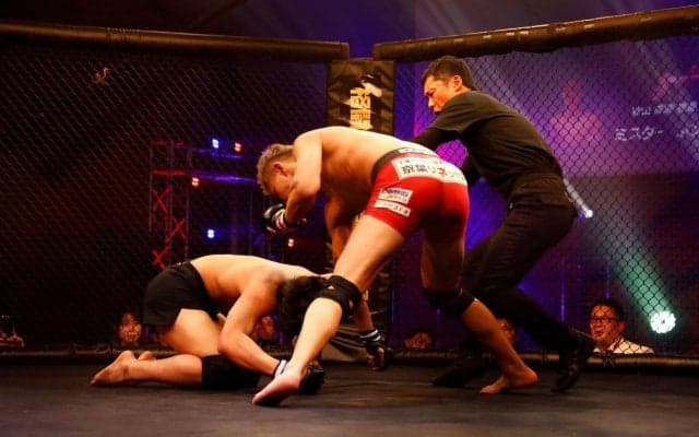 「格闘代理戦争」史上最大の衝撃KOインパクト！？ UFCファイター岡見勇信＆中村倫也 推薦選手の天才性が大爆発