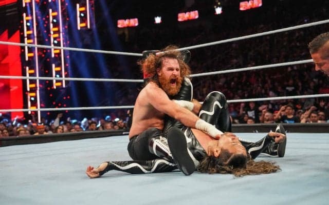 プロレス界の『紅白歌合戦』 レッスルマニア出場は狭き門 中邑真輔の敗退にアナウンステーブルの下で太ももに爪を立てた夜【清野茂樹アナ連載＃7】