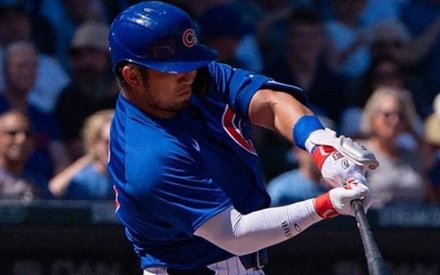 鈴木誠也が弾丸2号ソロ　ベリンジャーらと衝撃の初回3者連発、地元ファン熱狂