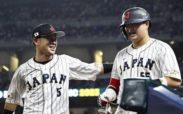 「これはいよいよ逃げられん」WBC準決勝で牧原大成が明かす幻となった代打でバント「失敗したらパスポートを捨てなきゃ。日本には帰れん」【WBC2023】