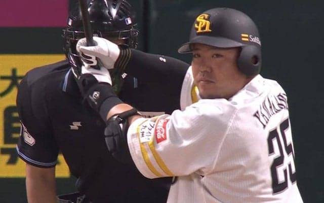 繋がる鷹打線、山川穂高が2安打2打点　佐々木朗希はまさかの乱調…初回に4失点