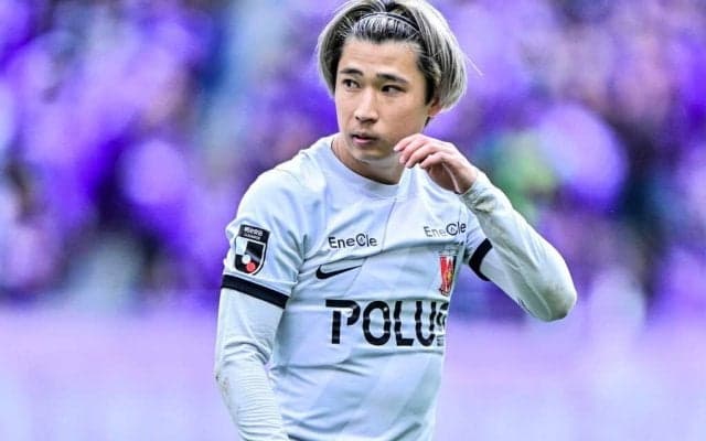 【浦和レッズが湘南戦で今季初めて見せたもの(2)】松尾佑介を9番で起用。後半直前での指揮官の判断に、松尾が語った「さらに攻撃力を出せる、という希望がある」の言葉