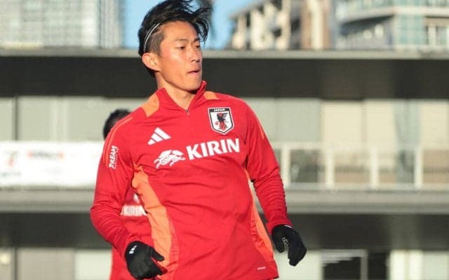 日本代表に定着した毎熊晟矢が東福岡の大先輩・長友佑都に「イメージ通り」、「似たタイプはいない」と自信を見せるも先輩から学ぶ「色々吸収できると思う」