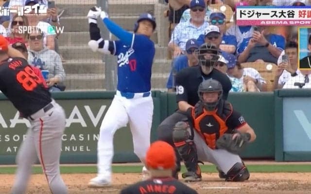 大谷翔平のバッティングは本当に大丈夫か？ “その答え”が分かる変態スイングをした瞬間　「打球の上がり方」と「スイングスピード」を元MLB・川﨑宗則氏が解説