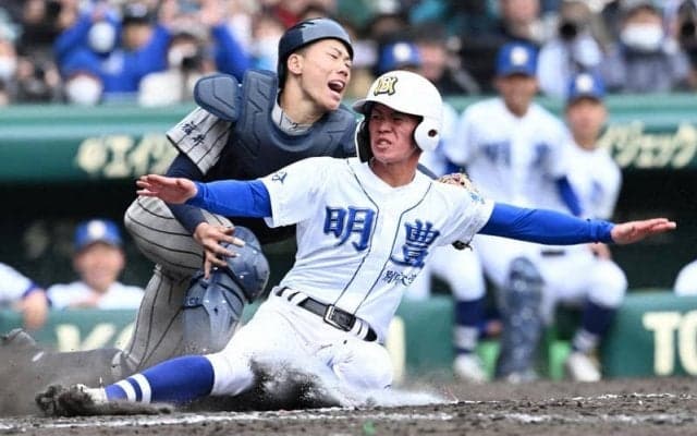 明豊が敦賀気比を破り初戦突破　準優勝の2021年以来　センバツ