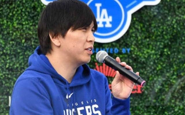 デレデレの水原通訳は「どこにっても愛されキャラ」　監督と仲良さげな一幕「誰からも好かれる」