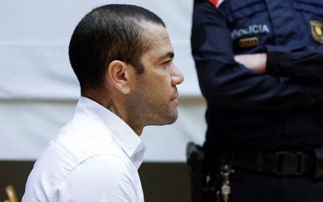 ネイマールにも余波 性的暴行で懲役４年半の判決が下ったダニエウ・アウベスのいま