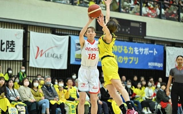 デンソーの新人・薮未奈海はWリーガーと大学生の二刀流…「学びたいから続けられる」