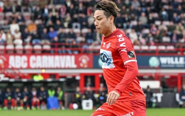 コルトレイクDF角田涼太朗がハムストリング負傷…直近の試合で担架交代に