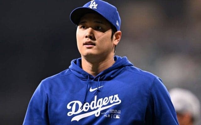 バット1本握り…大谷翔平の球場入りが「侍かよ」　漂う緊張感が「かっこよすぎる」