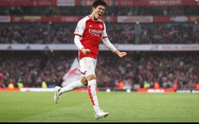 アーセナル冨安健洋が新契約にサイン！　「加入してから欠かせない存在」