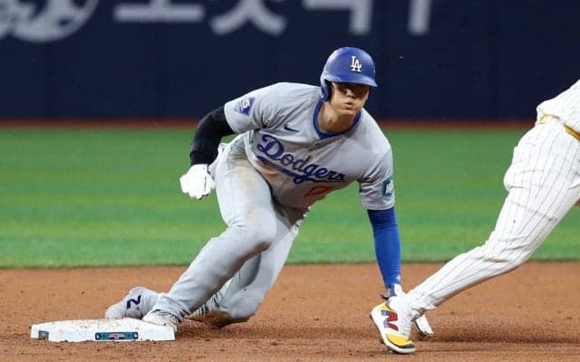 【MLB】「ダルビッシュ有が吠えた」大谷翔平に初安打、初盗塁で満塁ピンチ招くも“気合”の奪三振でピンチ凌ぐ
