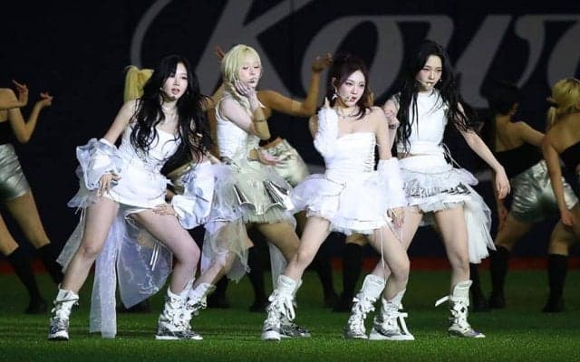 韓国に現れた美女4人…大谷翔平との“共演”にファン熱狂「カッコ良すぎて泣いた」