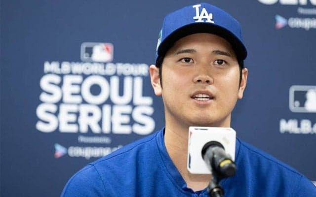 大谷翔平、緊張は「ありました」　ダルとの対決は「苦しい打席」…ド軍デビュー後の一問一答
