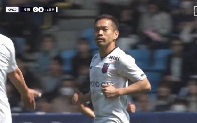 「偽SB挑戦」日本代表・長友佑都の攻撃参加にファン興奮　絶好調の37歳がピッチ中央で躍動する珍シーンに「インナーラップしてるw」「ノリノリだな」