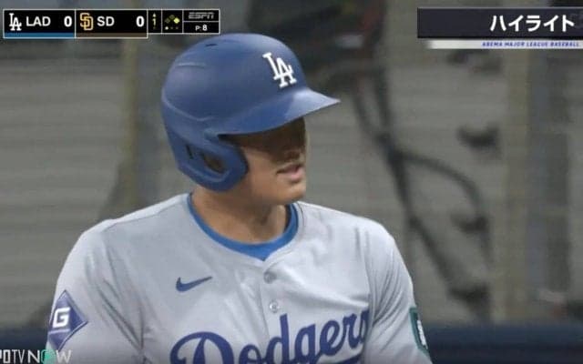 一体、何が起きた？ 大谷翔平がダルビッシュとの初対決の直後に一瞬だけ見せた“表情”にファン騒然 「自分のスイングできてない？」「調子悪いんかな…」