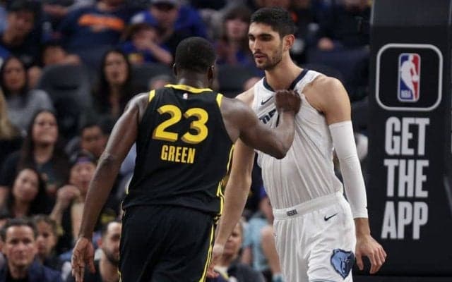 グリズリーズとウォリアーズが一時乱闘寸前の騒ぎ…渡邊雄太は“個人的理由”で欠場