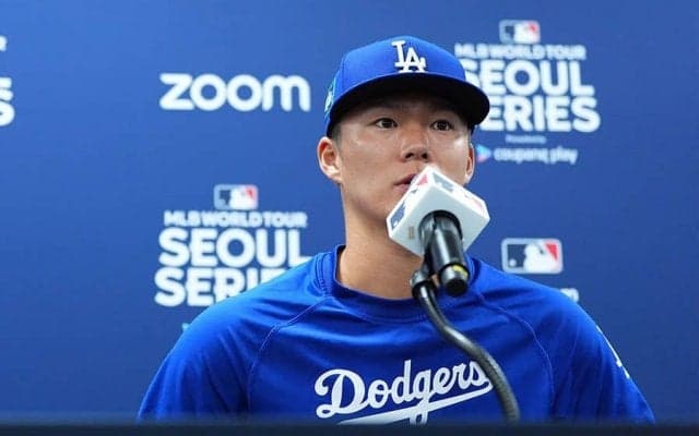 山本由伸、解雇の水原氏と「話す時間なかった」　OP戦では通訳としてサポート受ける