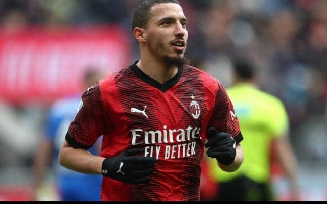 ベナセルが筋肉系の問題でアルジェリア代表を離脱