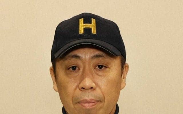 北海・平川監督、大阪桐蔭相手に「重圧あったと思う」　センバツ