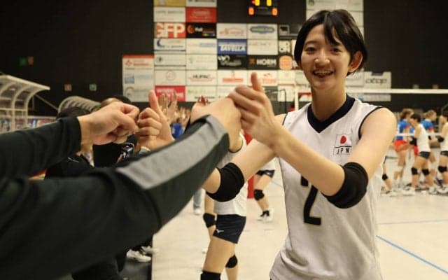 中学選抜の紅野花歩は「バレーが嫌いだった」。190㎝の有望選手を変えた日の丸での経験とは