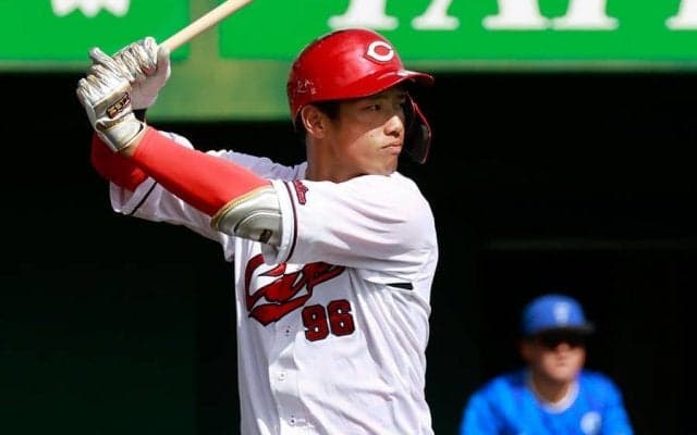 背水の中村奨成に「覚醒の兆し」　2軍で打率.350＆2発…高まる“開幕1軍待望論”