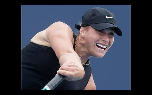 悲劇の世界2位 苦境の中3回戦進出