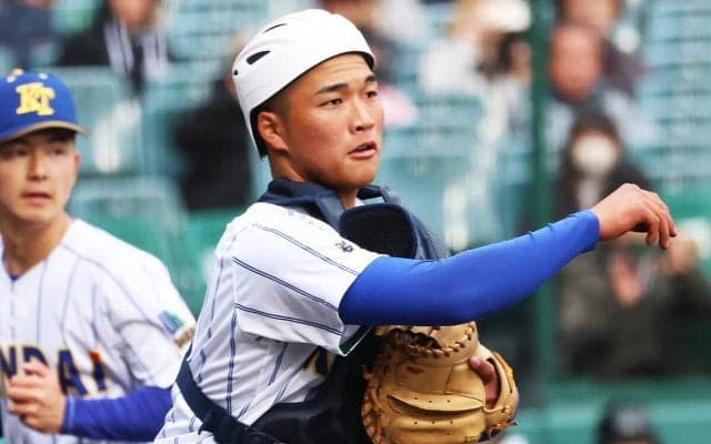 圧倒的存在感！ 健大高崎・箱山遥人は多彩なプレースタイルで試合を支配する名捕手の器