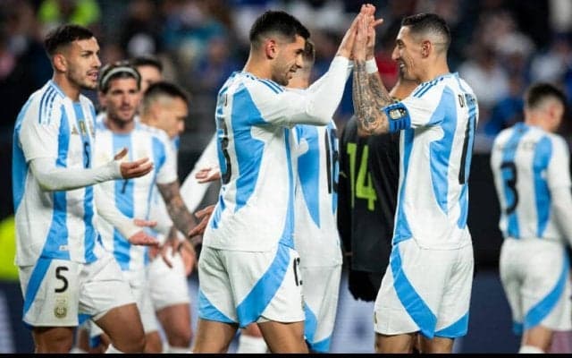 アルゼンチンがメッシ不在も快勝！　アメリカ遠征初戦のエルサルバドル戦でプレミア勢3発【国際親善試合】