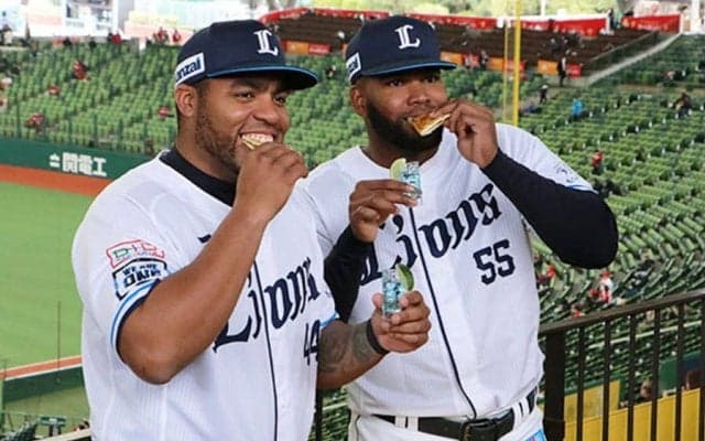 新助っ人も絶賛…メキシコ料理が「本場と同じ味」　西武本拠地に登場した新グルメ