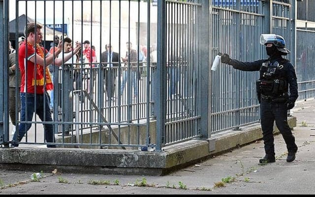 UEFA、2022年CL決勝の不手際に関してリバプールサポーターと和解…金額非公表も補償金を支払い