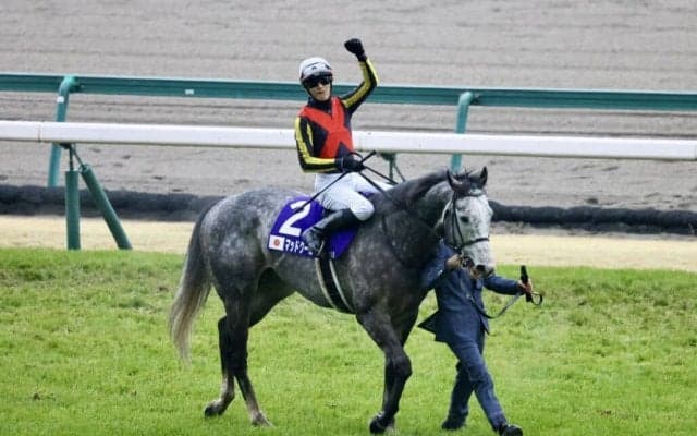 【高松宮記念】坂井瑠「最内狙っていた」マッドクールが激戦を制する