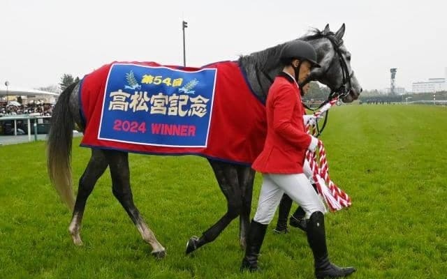 芝1200mで連対率31.8%の良績 春のスプリント王送り出した父ダークエンジェル