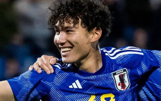 U-23日本代表、海外組・佐藤恵允がセットプレーから先制点！高さで勝った関根大輝も見事なヘッド