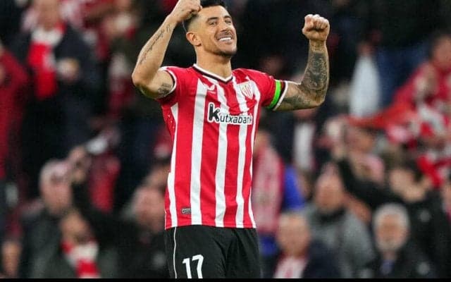 アスレティック、34歳のベテランDFユーリとの契約を2025年まで契約延長