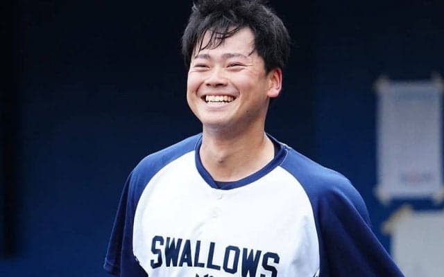 “12球団ダントツ”の異次元守備「えぐすぎん？」　24歳の超美技に騒然「天才なんよ」