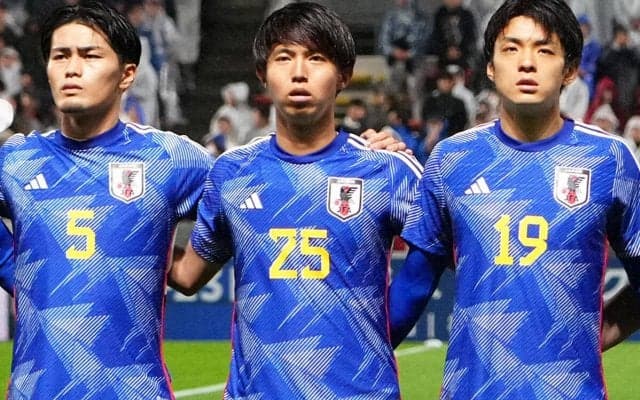 守備を統率し鋭い縦パスも見せたDF鈴木海音、前半のピンチのシーンには「良いカバーができた」