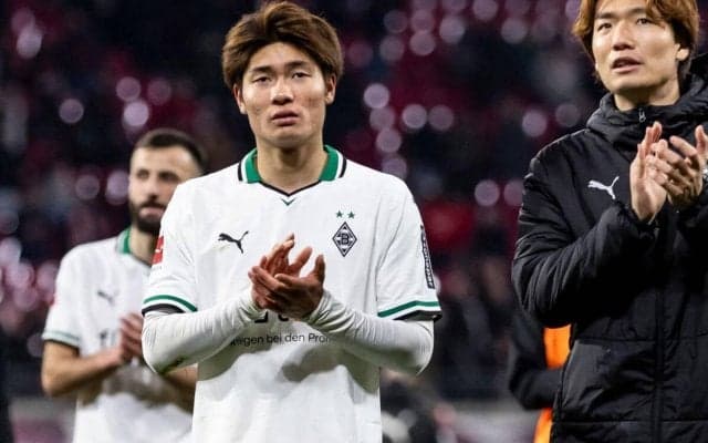 「重要な男」「素晴らしい才能」福田師王がボルシアMGの歴史に名を刻む！伝統のユニフォーム掲額に「ゴールでチームに貢献できれば」と意気込み