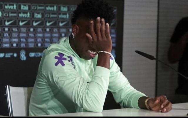 「未来で二度と同じことが起こらないよう戦う」 ヴィニシウスが涙しながら差別問題に言葉紡ぐ