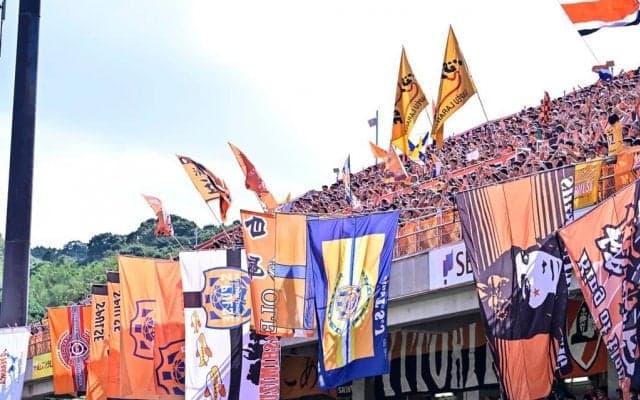 「ベストワンのツカミきっかけ」M-1準優勝コンビの日本平初来場で清水レジェンドにラブコール！「こりゃノボリ来ないと」「私もノボリに会いたい」とファンも期待