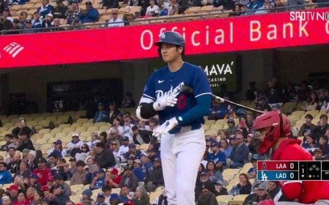 さあ、野球やろうぜ！“野球少年”大谷翔平、元同僚バッテリーに元気の声掛け連発シーン