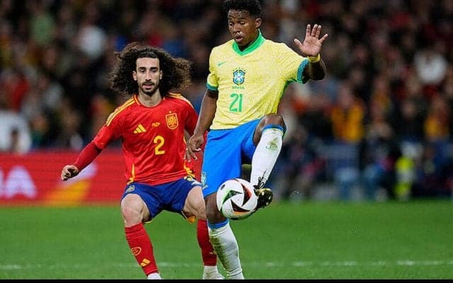 スペインが新生セレソンと撃ち合いドロー！　フランス貫録勝ちもポルトガルが新体制初黒星…【国際親善試合】