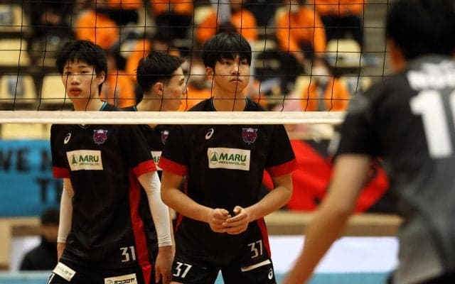 現役高校生がプレーしたVリーグ 近畿クラブでデビューした大阪の3選手が意気込み