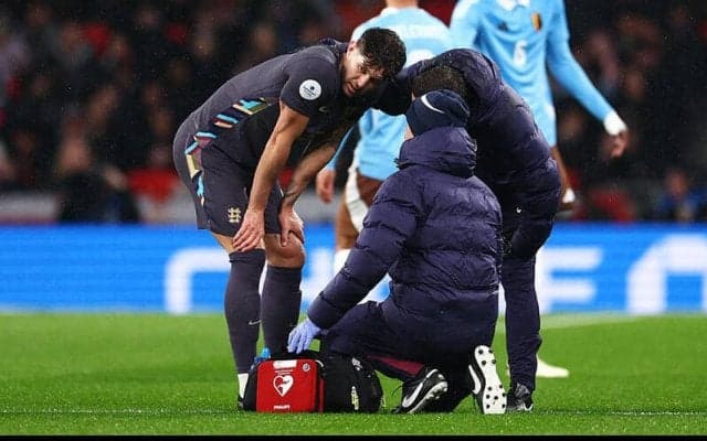 代表ウィークに負傷者続出のシティ、ストーンズが鼠径部の負傷で途中交代…