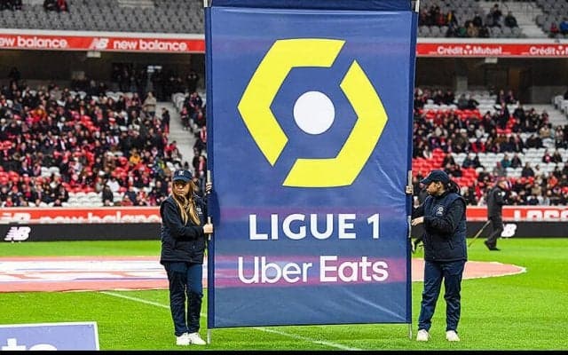 「シンプル過ぎて嫌」「ラ・リーガの真似事」ミニマルになったリーグ・アンの新ロゴをファンは受け入れられず？来季からは『リーグ1マクドナルド』に名称も変更