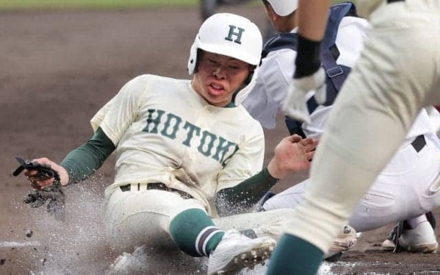 前回準Vの報徳学園がベスト8入り　常総学院を降す　センバツ